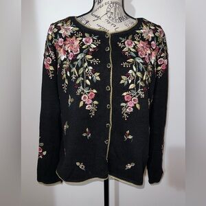 TIARA Women Floral Embroidered
Cardigan 14/16 Black Ramie Cotton
Cottagecore